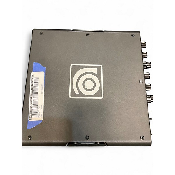 Used Ampeg venture v3 Bass Amp Head