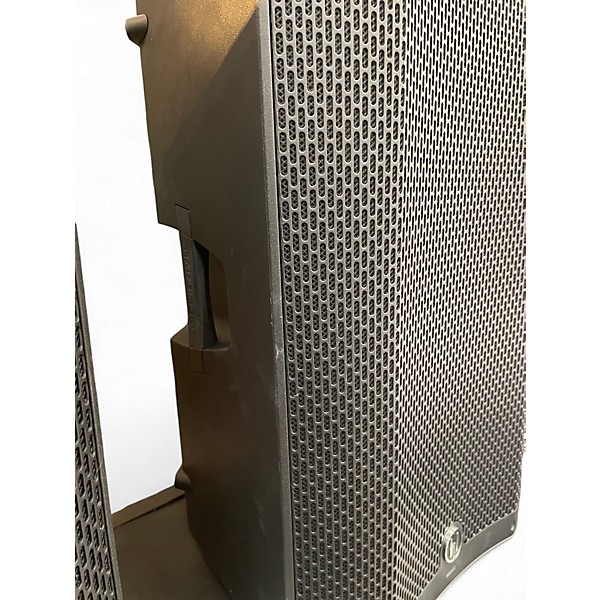 Used Harbinger Vari v3415 Keyboard Amp