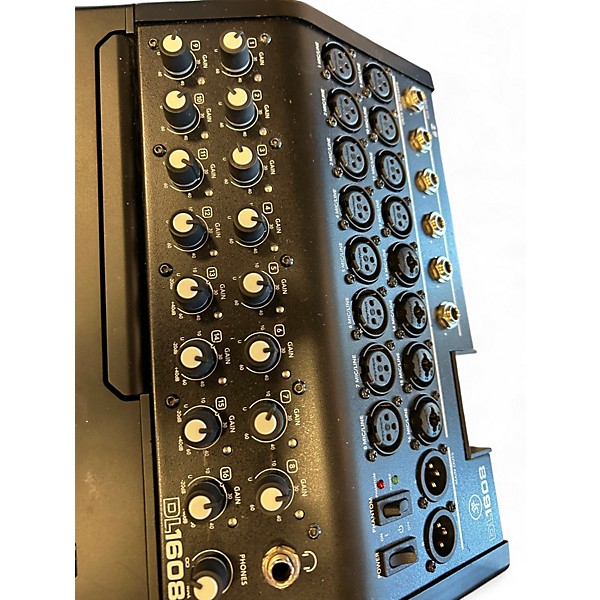 Used Mackie DL1608 Digital Mixer