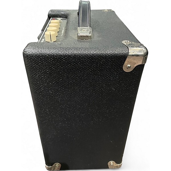 Used Fender Rumble 15 15W 1X8 Bass Combo Amp