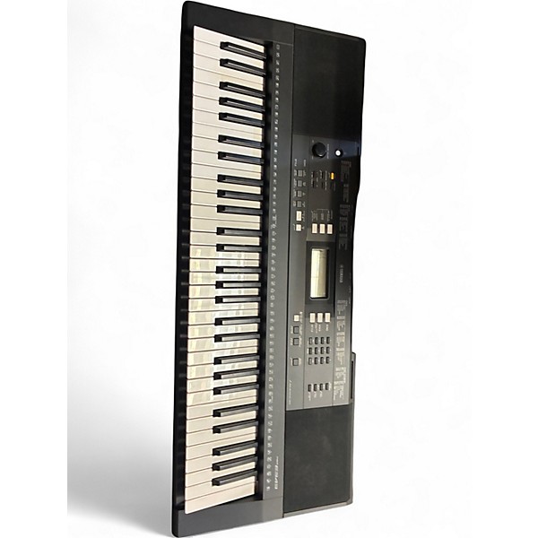 Used Yamaha PSRE343 61 Key Portable Keyboard