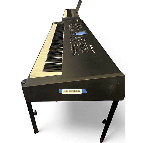 Used Yamaha Motif XF8 88 Key Keyboard Workstation