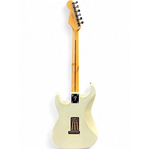 Used Fender Player Stratocaster Polar White Solid Body Electric Guitar