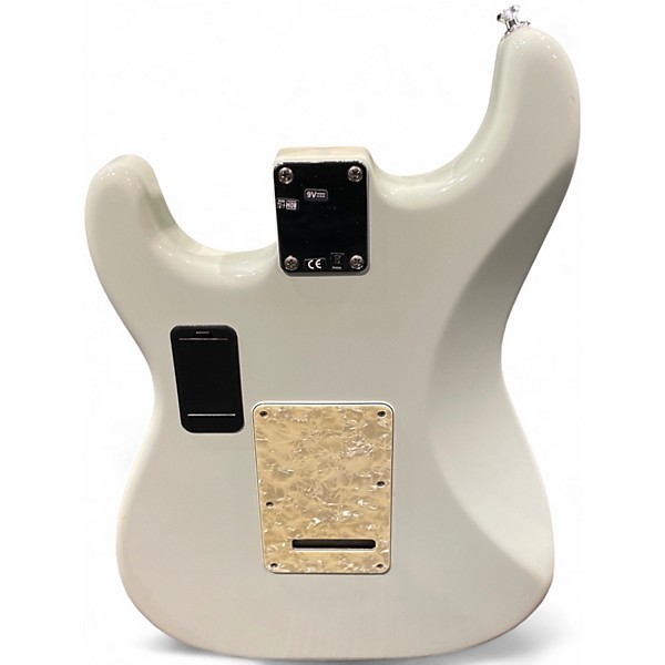 Used Fender Deluxe Roadhouse Stratocaster Sonic Blue Solid Body Electric Guitar