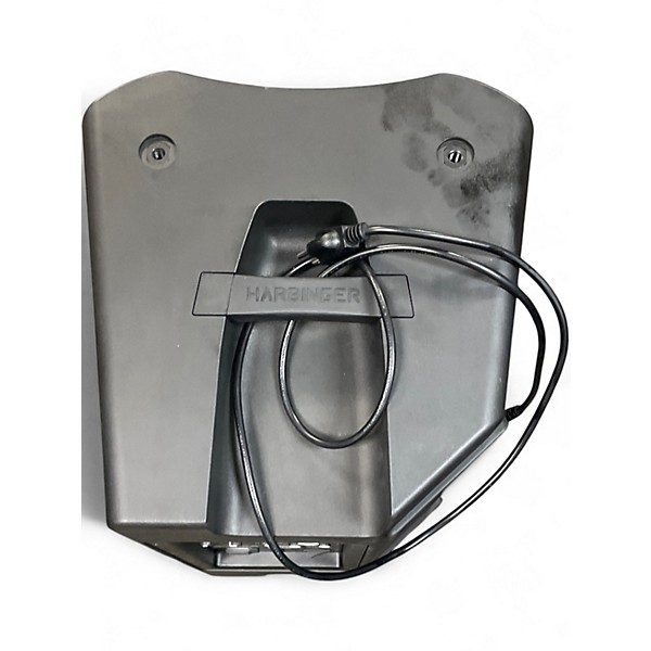 Used Harbinger VARI V4112 Powered Speaker