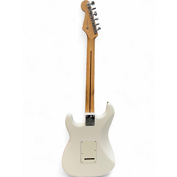 Used Fender Player Stratocaster HSS Alpine White Solid Body Electric Guitar