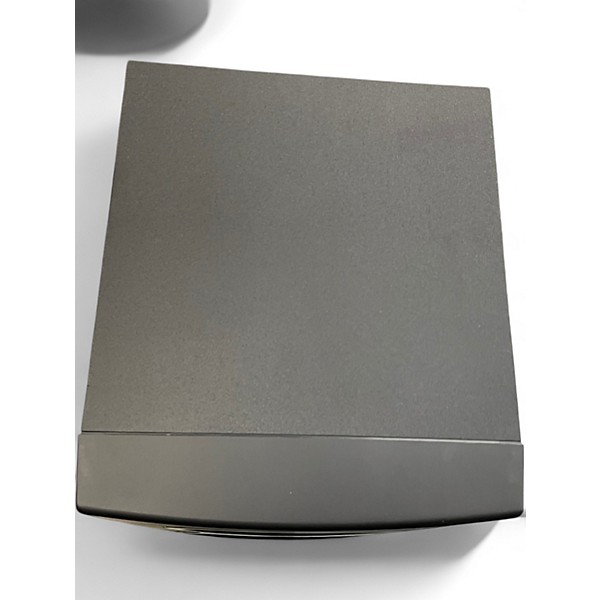 Used Kali Audio LP6 Powered Monitor