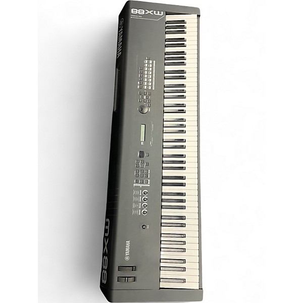 Used Yamaha MX88 Synthesizer