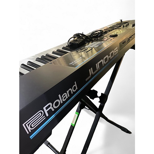 Used Roland JUNO DS 88 Keyboard Workstation