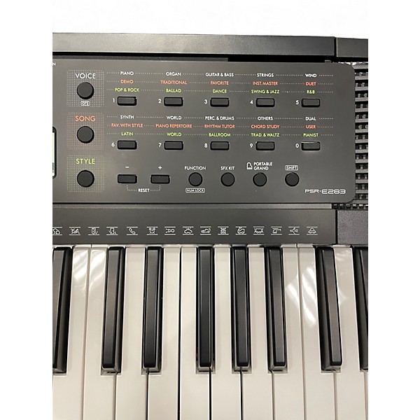 Used Yamaha PSRE283 Keyboard Workstation
