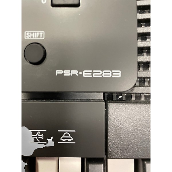 Used Yamaha PSRE283 Keyboard Workstation