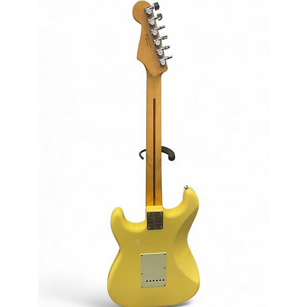 Used Fender Player Stratocaster Olympic White Solid Body Electric Guitar