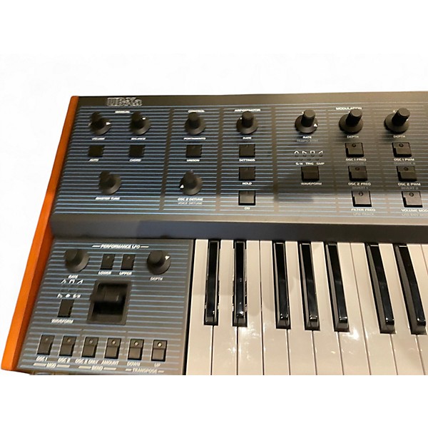Used Behringer UB-XA Synthesizer