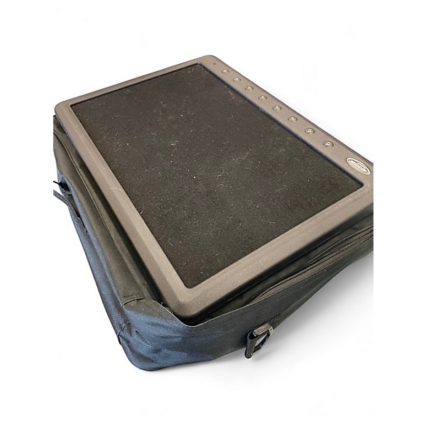 Used SKB 1SKB-PS-8 8-Port 9VDC Powered Pedal Board