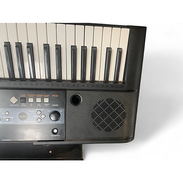 Used Yamaha PSRE223 61 Key Portable Keyboard