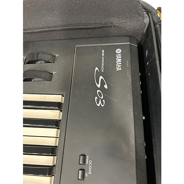 Used Yamaha s03 Synthesizer