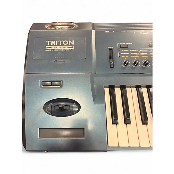 Used KORG Triton Extreme 61 Key Keyboard Workstation