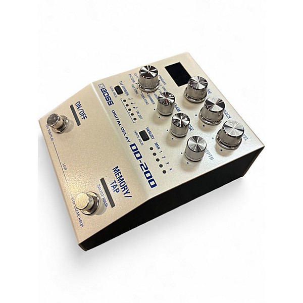 Used BOSS DD200 Digital Delay Effect Pedal