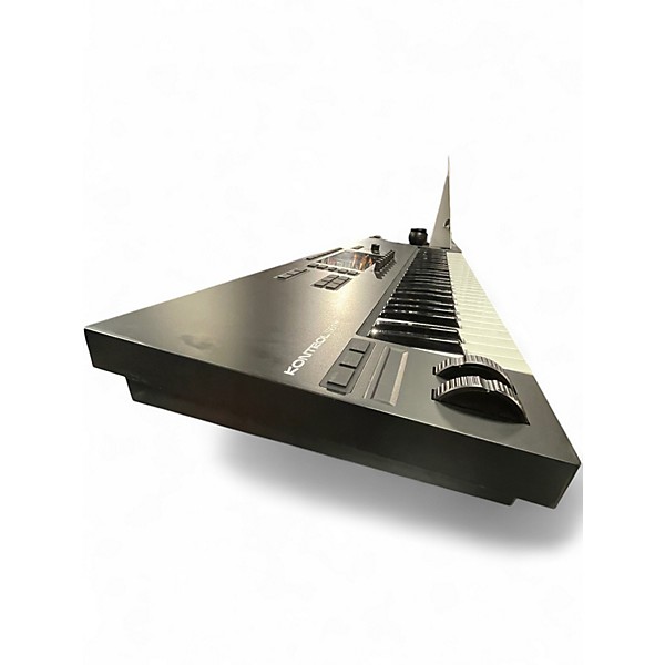 Used Native Instruments S61 MK3 MIDI Controller