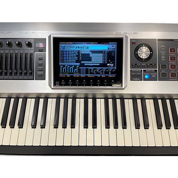Used Roland Fantom G8 88 Key Keyboard Workstation
