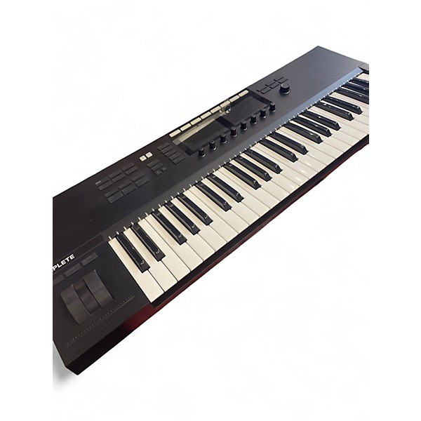 Used Native Instruments Komplete Kontrol S49 MIDI Controller