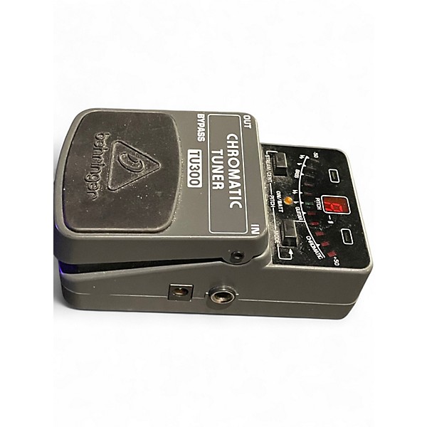 Used Behringer TU300 Chromatic Tuner Pedal