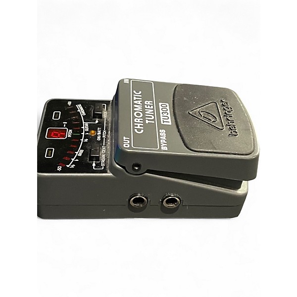 Used Behringer TU300 Chromatic Tuner Pedal