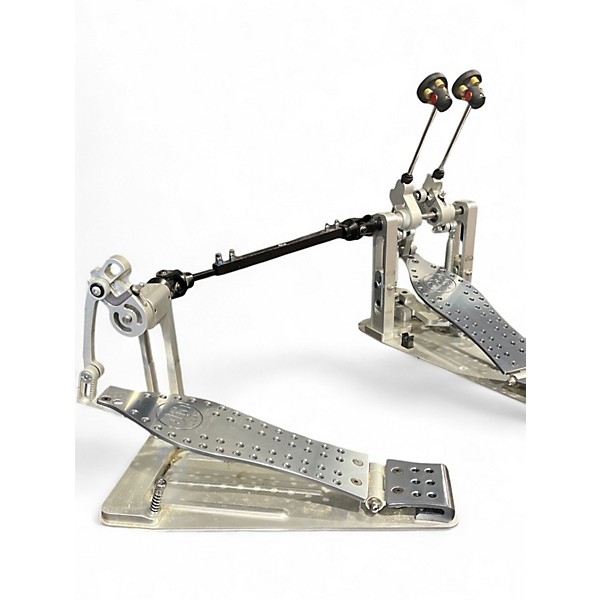 Used DW DWCPMCD2 Machined Chain Drive Double Bass Drum Pedal