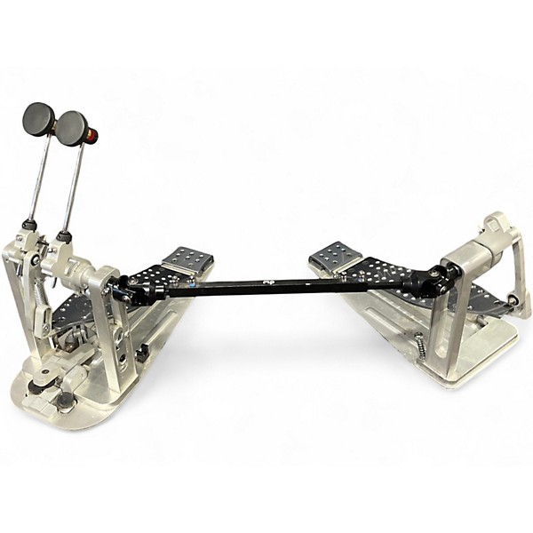 Used DW DWCPMCD2 Machined Chain Drive Double Bass Drum Pedal