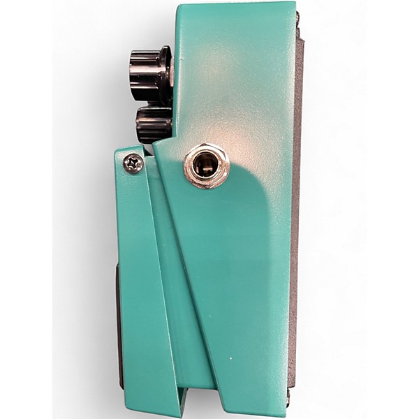 Used BOSS TR2 Tremolo Effect Pedal