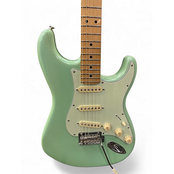 Used Fender player strat 70th ann. Seafoam Green Solid Body Electric Guitar