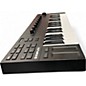 Used Native Instruments Komplete Kontrol M32 MIDI Controller
