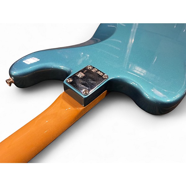 Used Fender Bass VI Lake Placid Blue Electric Bass Guitar