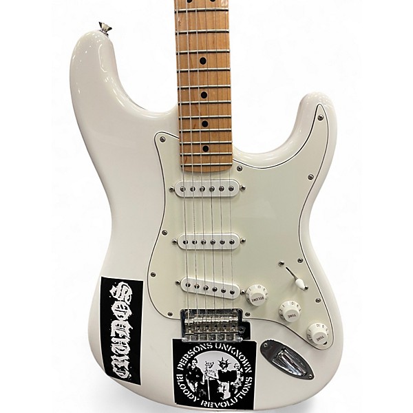 Used 2021 Fender STRATOCASTER Alpine White Solid Body Electric Guitar