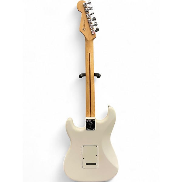 Used 2021 Fender STRATOCASTER Alpine White Solid Body Electric Guitar