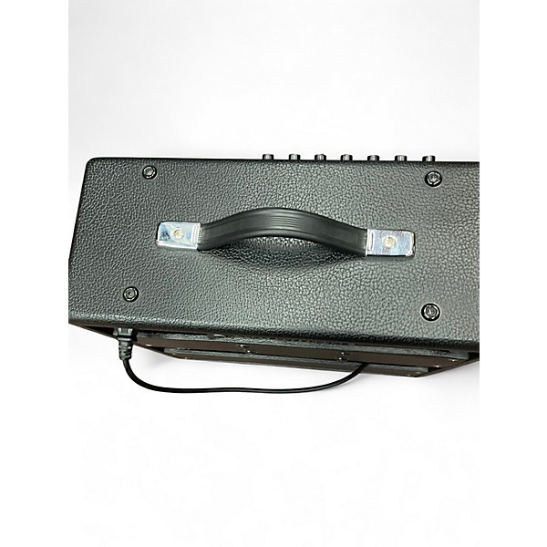 Used Fender Vibro Champ XD 5W 1X8 Guitar Combo Amp