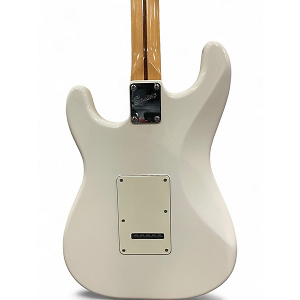 Used Fender CLASSIC VIBE STRATOCASTER Cream Solid Body Electric Guitar