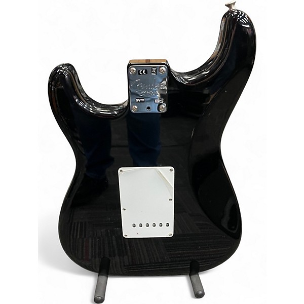 Used 2017 Fender Artist Series Eric Clapton Stratocaster Black Solid Body Electric Guitar