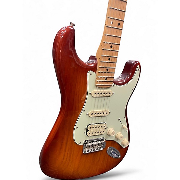 Used 2019 Fender STRAT DELUXE  Tobacco Sunburst Solid Body Electric Guitar