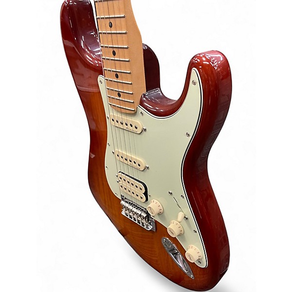 Used 2019 Fender STRAT DELUXE  Tobacco Sunburst Solid Body Electric Guitar