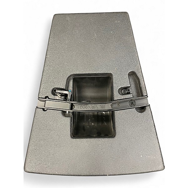 Used JBL VRX932LAP Powered Speaker