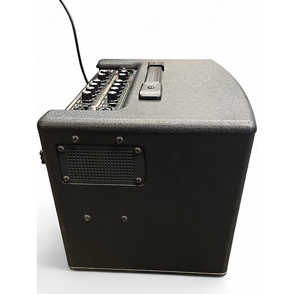 Used Roland ac-60 Acoustic Guitar Combo Amp