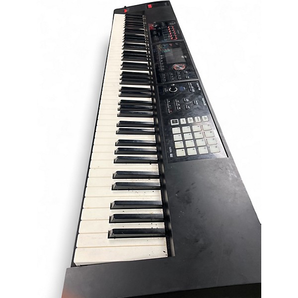 Used Roland FA-08 Arranger Keyboard