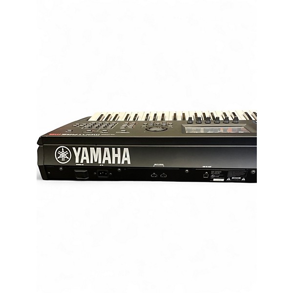 Used Yamaha MONTAGE M6 Keyboard Workstation