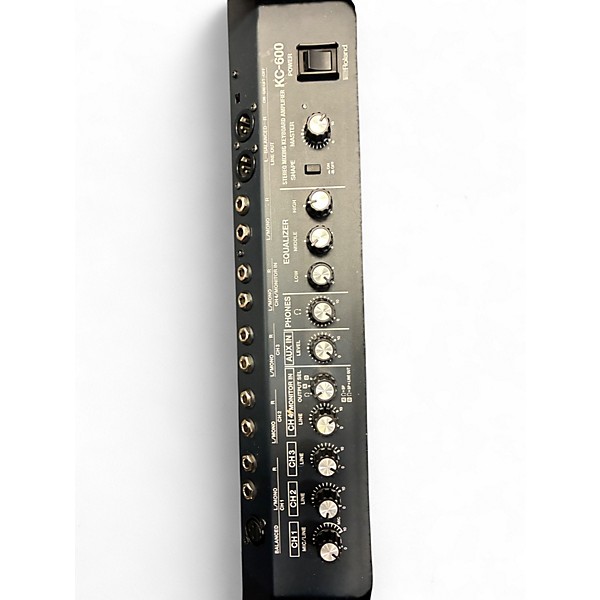 Used Roland kc600 Keyboard Amp