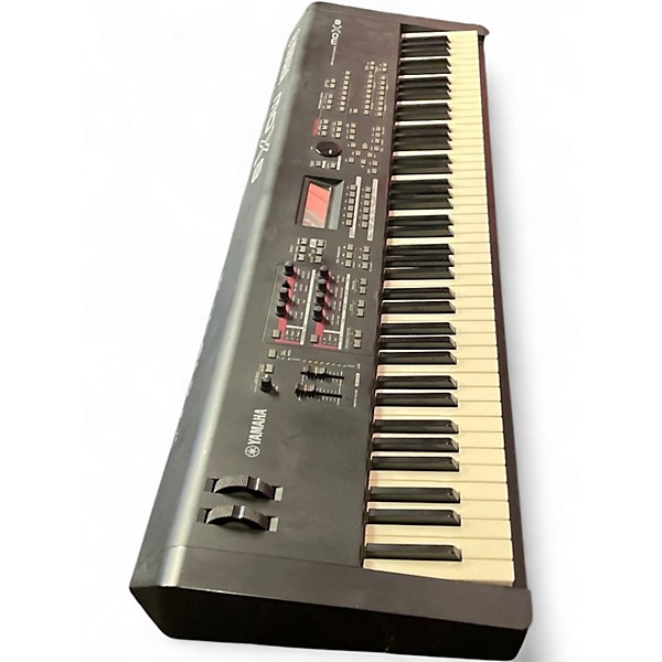 Used Yamaha MOX8 88 Key Keyboard Workstation