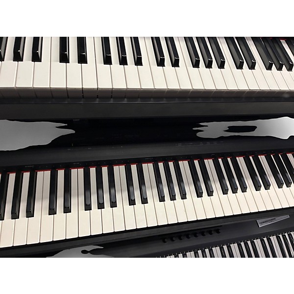 Used Yamaha P125B Digital Piano
