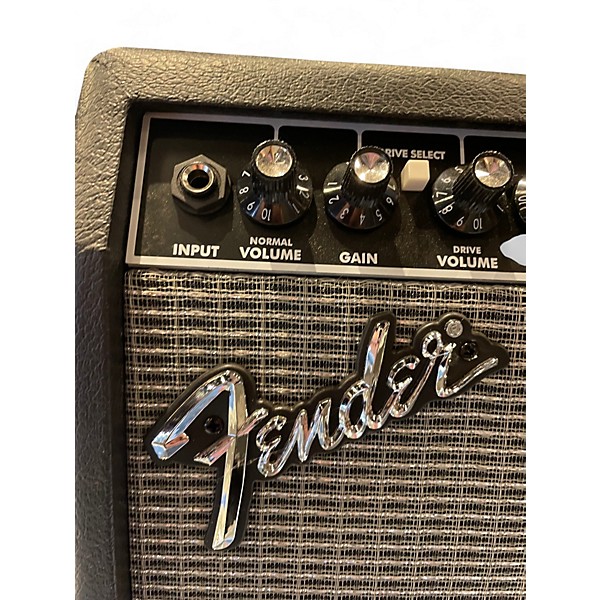 Used Fender FRONTMAN 20 Guitar Combo Amp