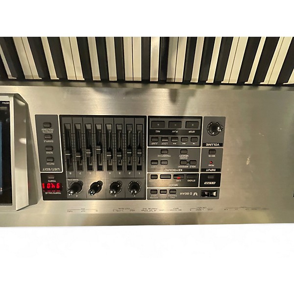 Used Roland Fantom G8 88 Key Keyboard Workstation