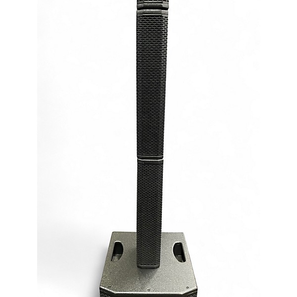 Used Rockville titan line array Powered Speaker